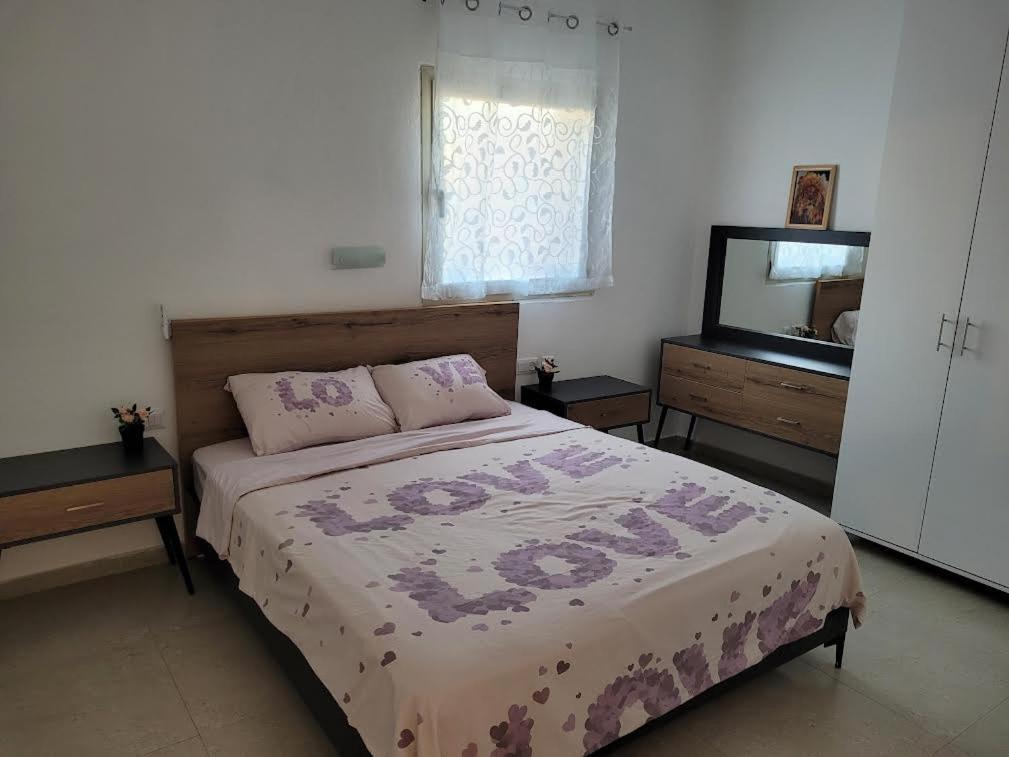 צימר ברחובות - Israeli Home Exterior foto